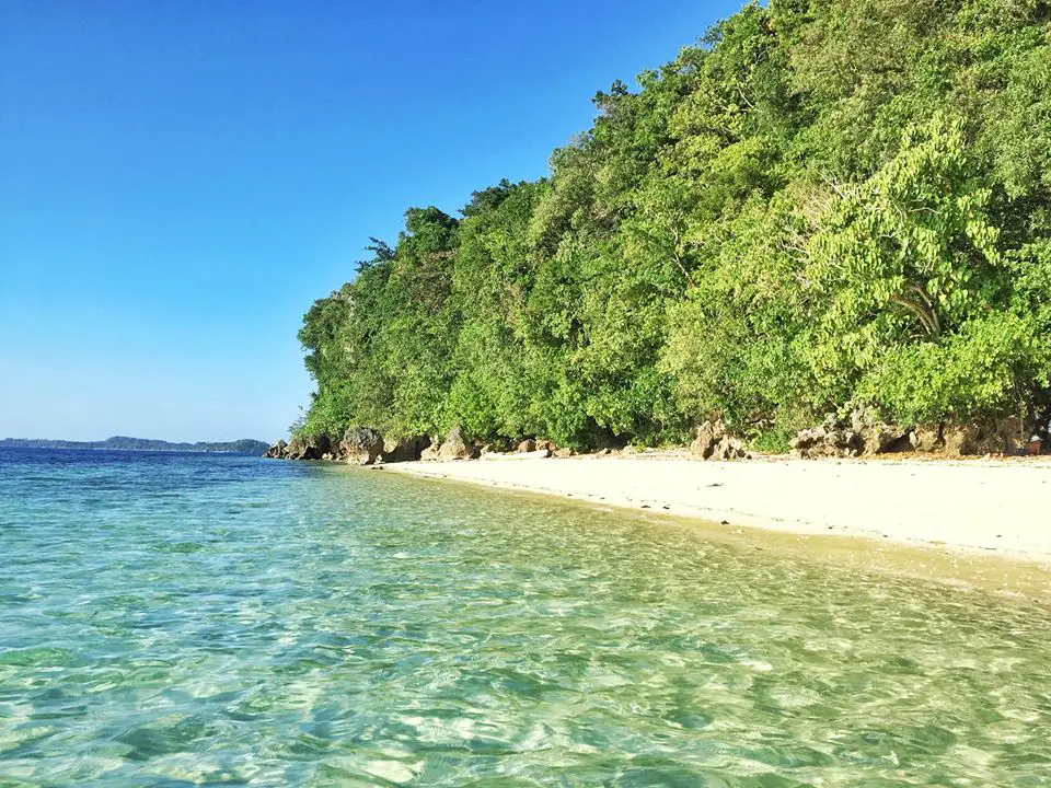 Pollilo Island is one of the Quezon province tourist spot/destinations. It is also one of the best places in Quezon province.