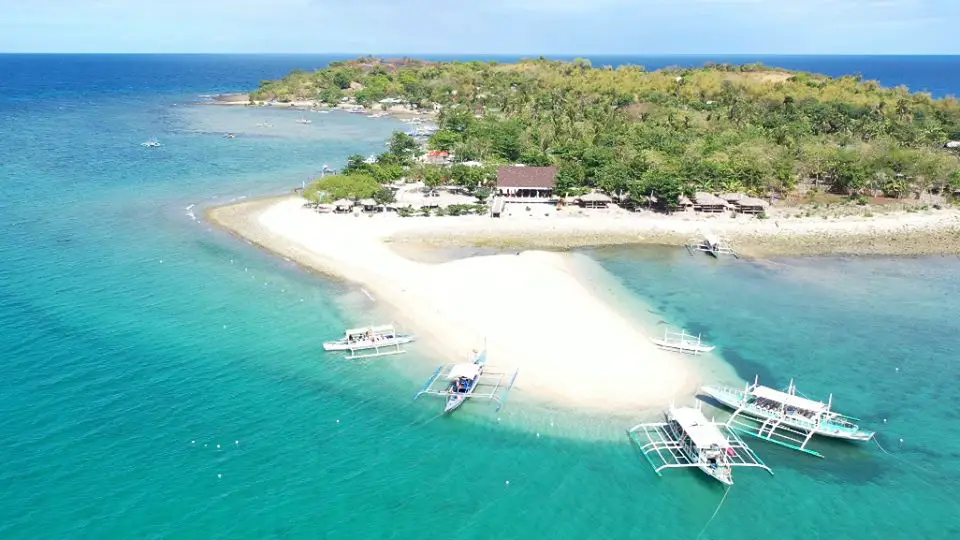 Concepcion Islands is one of the best Iloilo tourist spot