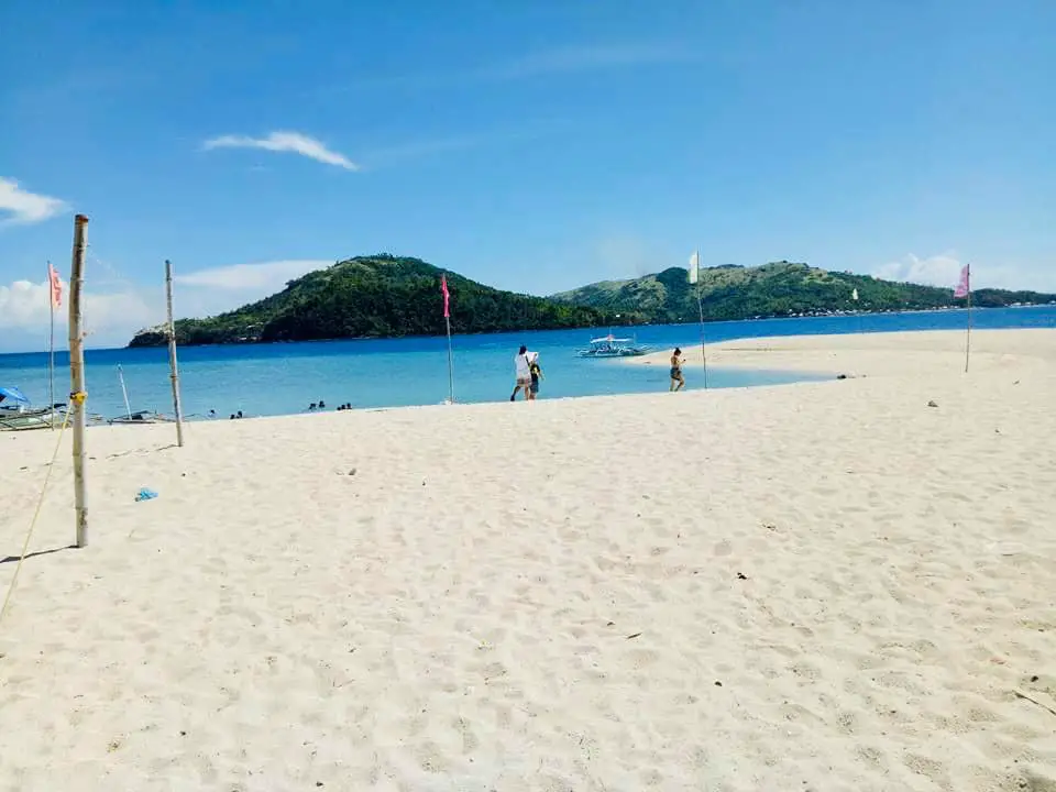 Agho Island is one of the best Iloilo tourist spot